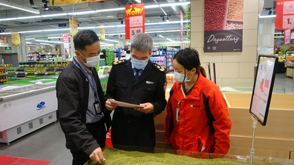 守好“糧袋子”食品安全,東僑開(kāi)發(fā)區(qū)市場(chǎng)監(jiān)管局開(kāi)展糧食市場(chǎng)秩序?qū)ｍ?xiàng)整治行動(dòng) _ 食品藥品安全 _ 東僑經(jīng)濟(jì)技術(shù)開(kāi)發(fā)區(qū)管理委員會(huì)